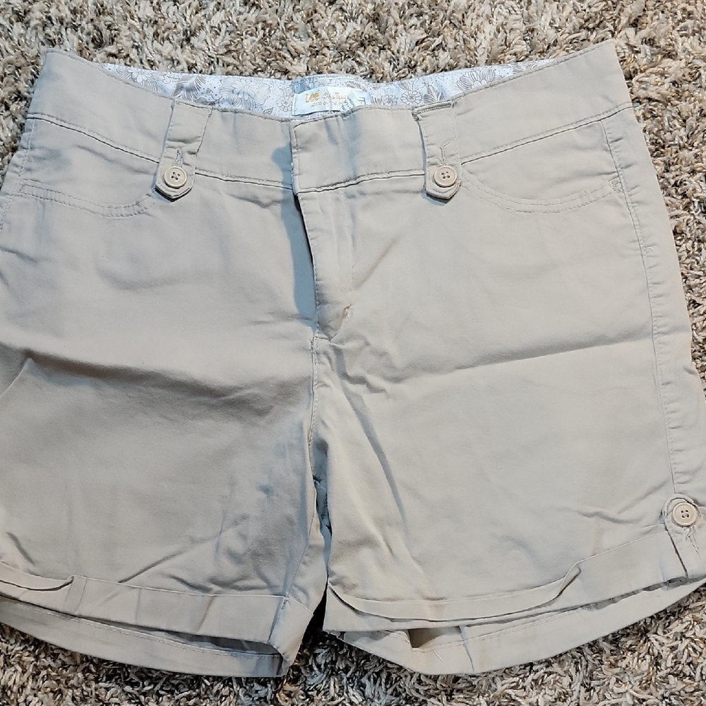 Lee Women's Beige Cargo Shorts